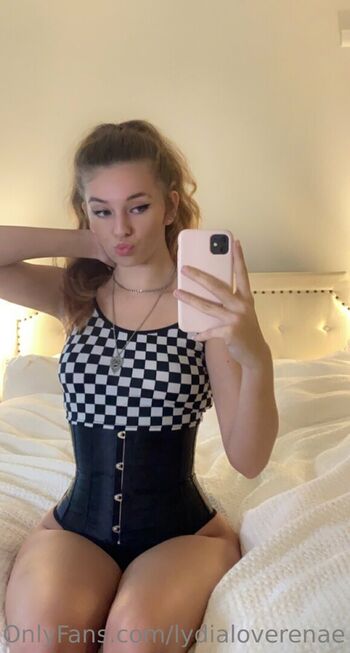 Lydia Renae