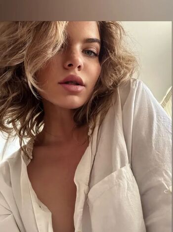 Full leaked Lyfi greens page private onlyfans photo