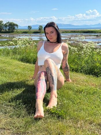 Full leaked Lylou blck private photo
