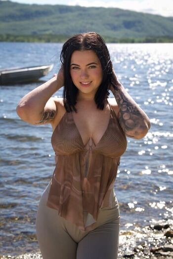Full leaked Lylou blck private photo