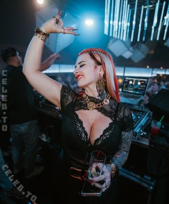 Full leaked Lyn k private onlyfans photo