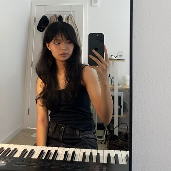 Full leaked Lyn lapid private onlyfans photo