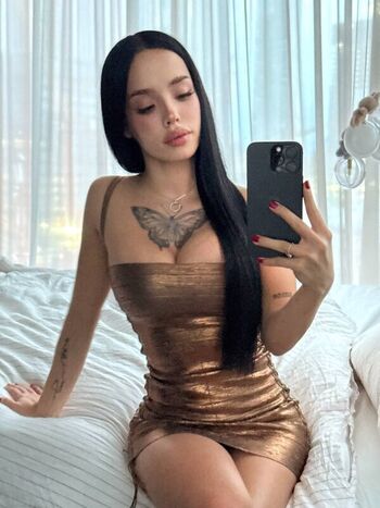 Full leaked Lyna com private photo