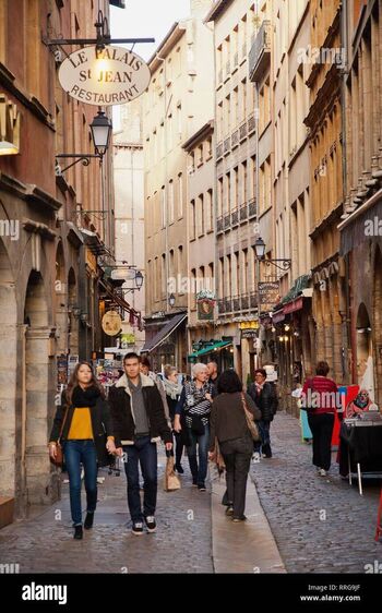 Lyon St Jean