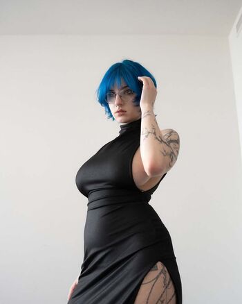 Full leaked Lyra crow  page private onlyfans photo