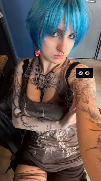 Full leaked Lyra crow  page private onlyfans photo