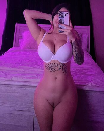 Full leaked Lyssajanaee private photo
