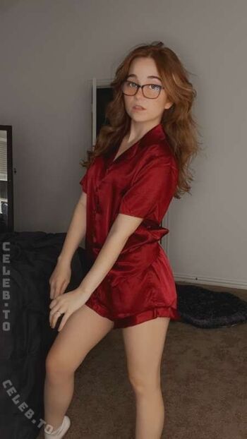 Full leaked Lyssaurora page private photo