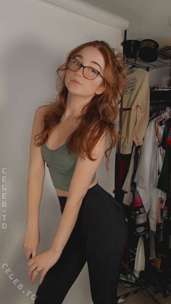 Full leaked Lyssaurora page private photo