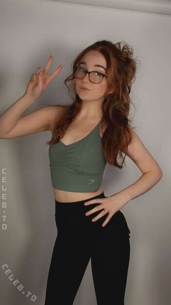 Full leaked Lyssaurora page private photo