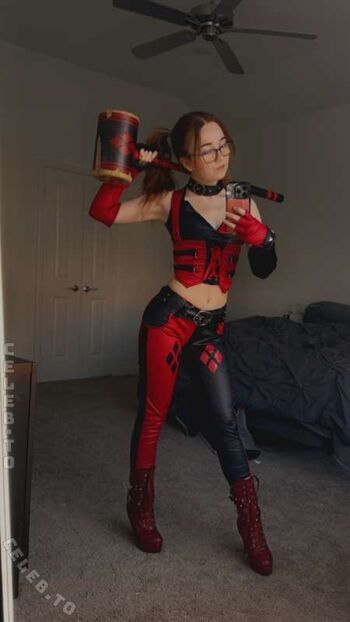 Full leaked Lyssaurora private photo
