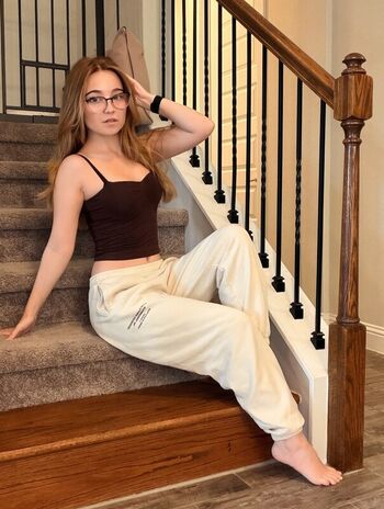 Full leaked Lyssaurora page private photo
