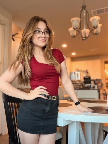 Full leaked Lyssaurora private photo