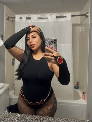 Full leaked Lytzirose private onlyfans photo