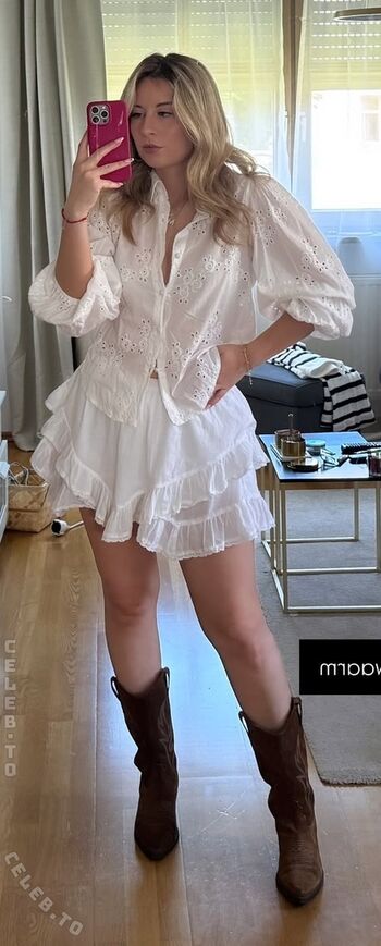 Full leaked Mmmichelle private photo