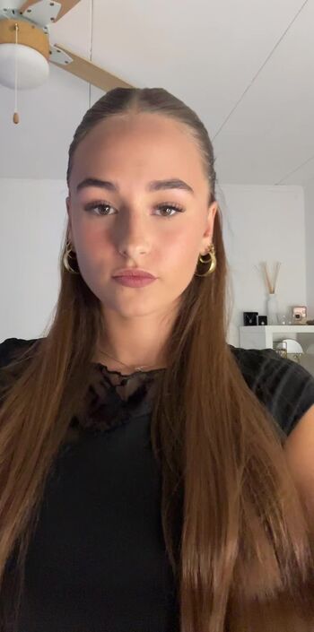 Full leaked Maaike roellies page private onlyfans photo