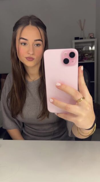 Full leaked Maaike roellies private onlyfans photo