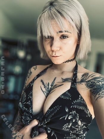 Full leaked Macezayuri  page private onlyfans photo