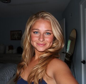 Full leaked Macimccarley private photo