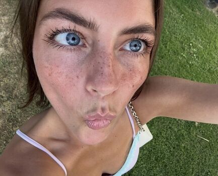 Full leaked Maclaine farrell page private photo