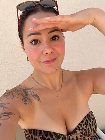 Full leaked Madamebrtzl page private photo