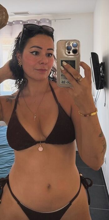 Full leaked Madamebrtzl page private photo