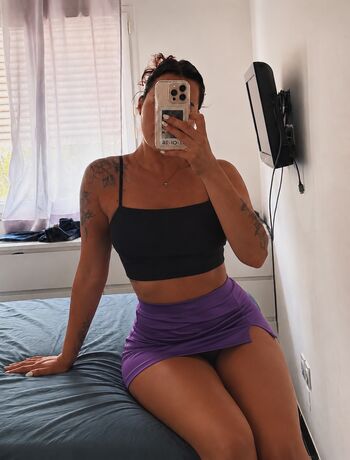 Full leaked Madamebrtzl private photo