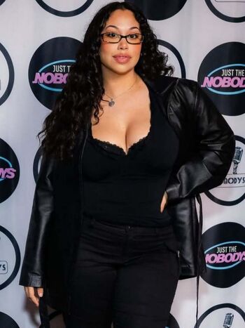 Full leaked Maddi mays private onlyfans photo