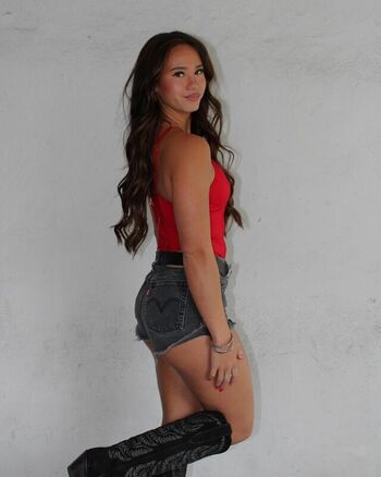 Full leaked Maddibells private photo