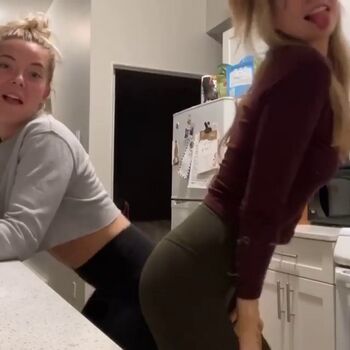 Full leaked Maddie phillips private onlyfans photo