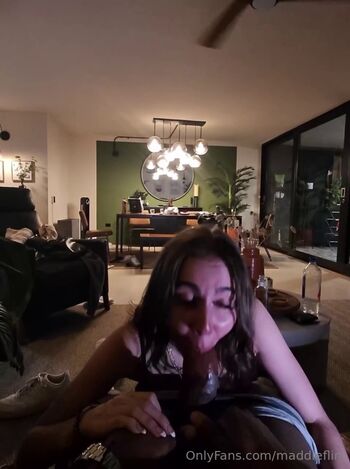 Full leaked Maddieflirt private onlyfans photo