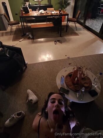 Full leaked Maddieflirt private onlyfans photo