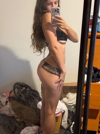 Full leaked Maddii sutton private photo