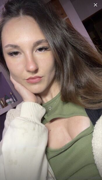 Full leaked Maddiieeeexox private photo