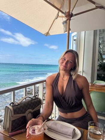 Full leaked Maddison levi page private onlyfans photo