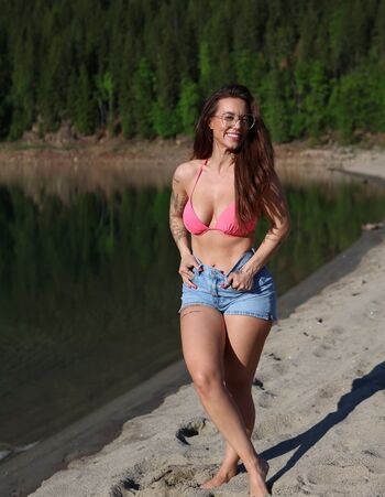 Full leaked Maddison noel private photo