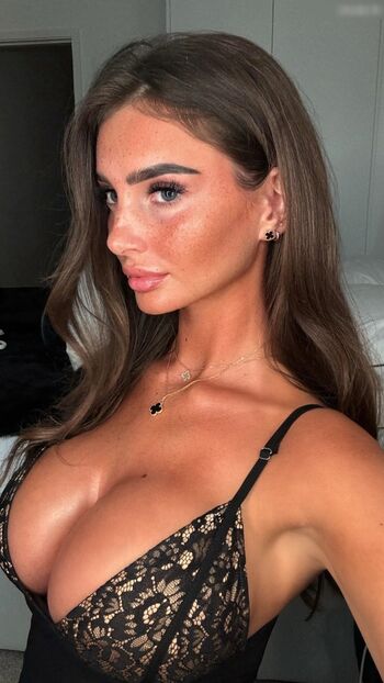 Full leaked Maddy cheary private photo