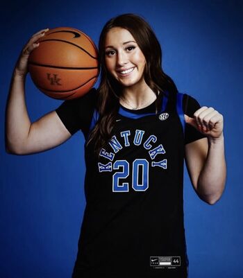 Full leaked Maddyn greenway private onlyfans photo