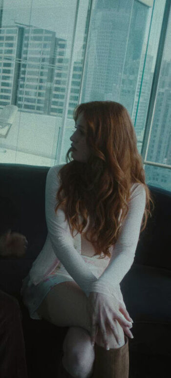 Full leaked Madelaine petsch private photo