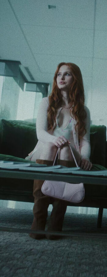 Full leaked Madelaine petsch private photo