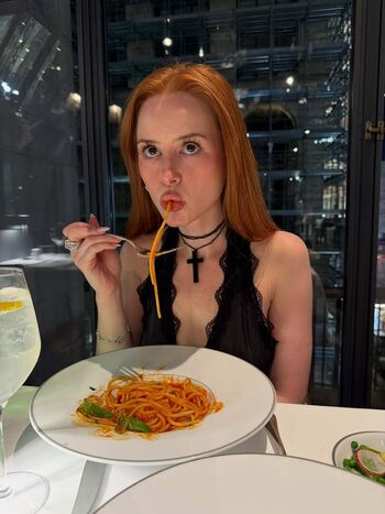 Madelaine Petsch