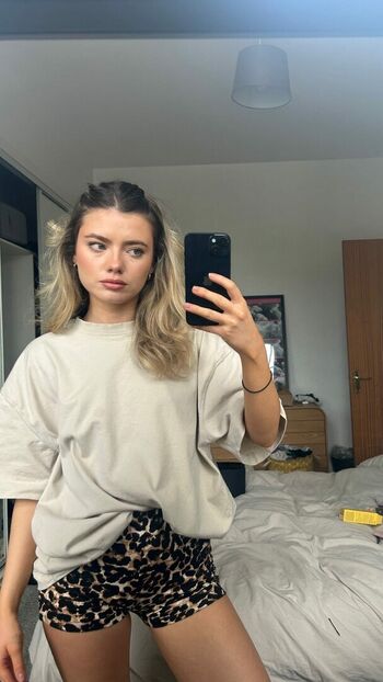 Full leaked Madeleine kyme private photo