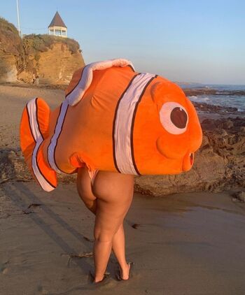 Full leaked Madeline s private onlyfans photo