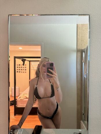 Full leaked Madi makoff private onlyfans photo