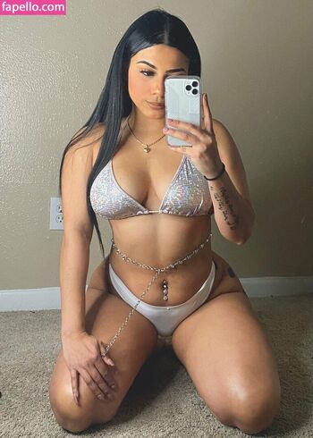 Full leaked Madian molina private photo
