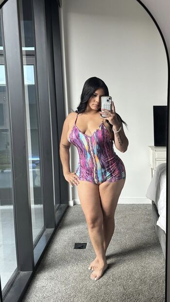 Full leaked Madianxm private onlyfans photo