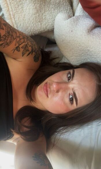 Full leaked Madiiii rose page private photo