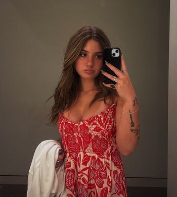 Full leaked Madiiii rose private photo
