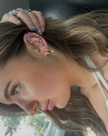 Full leaked Madiiii rose private photo