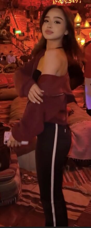 Full leaked Madina private photo